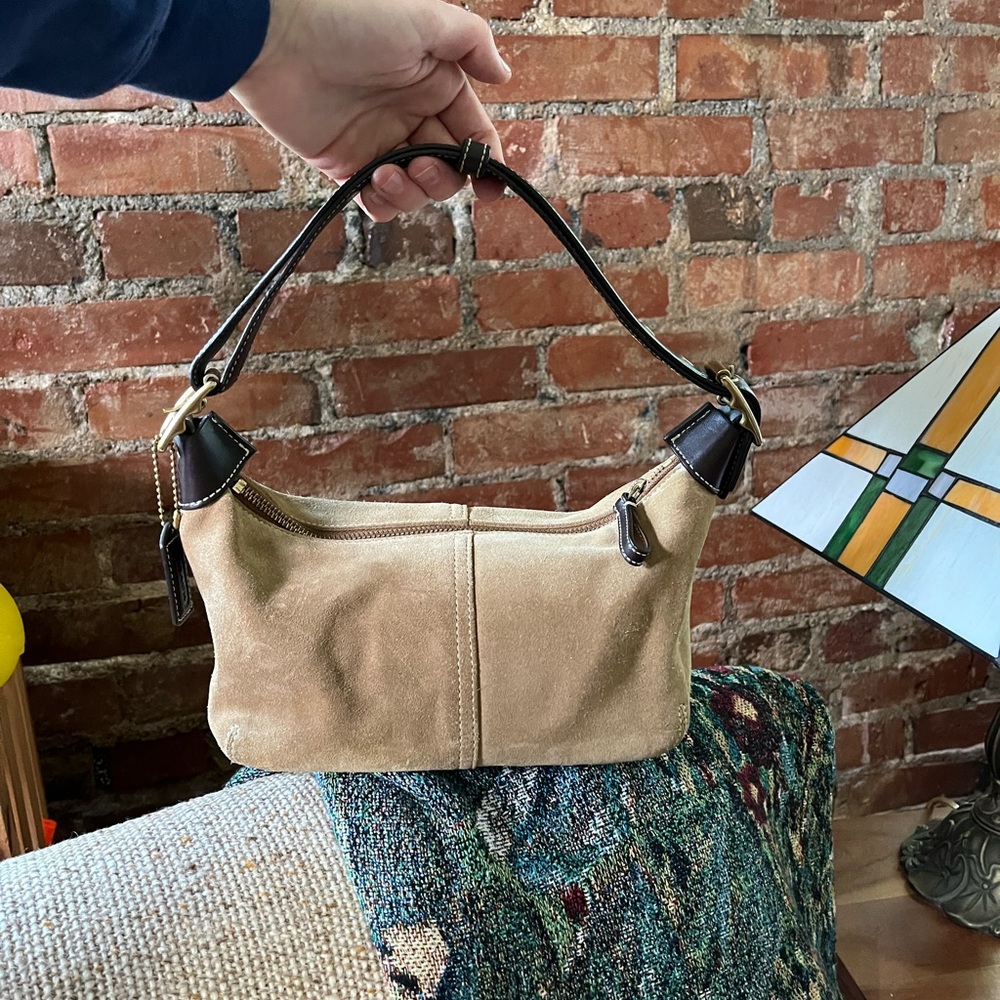 Vintage Coach Tan Suede Leather Handbag (in original brown coach protectant bag)